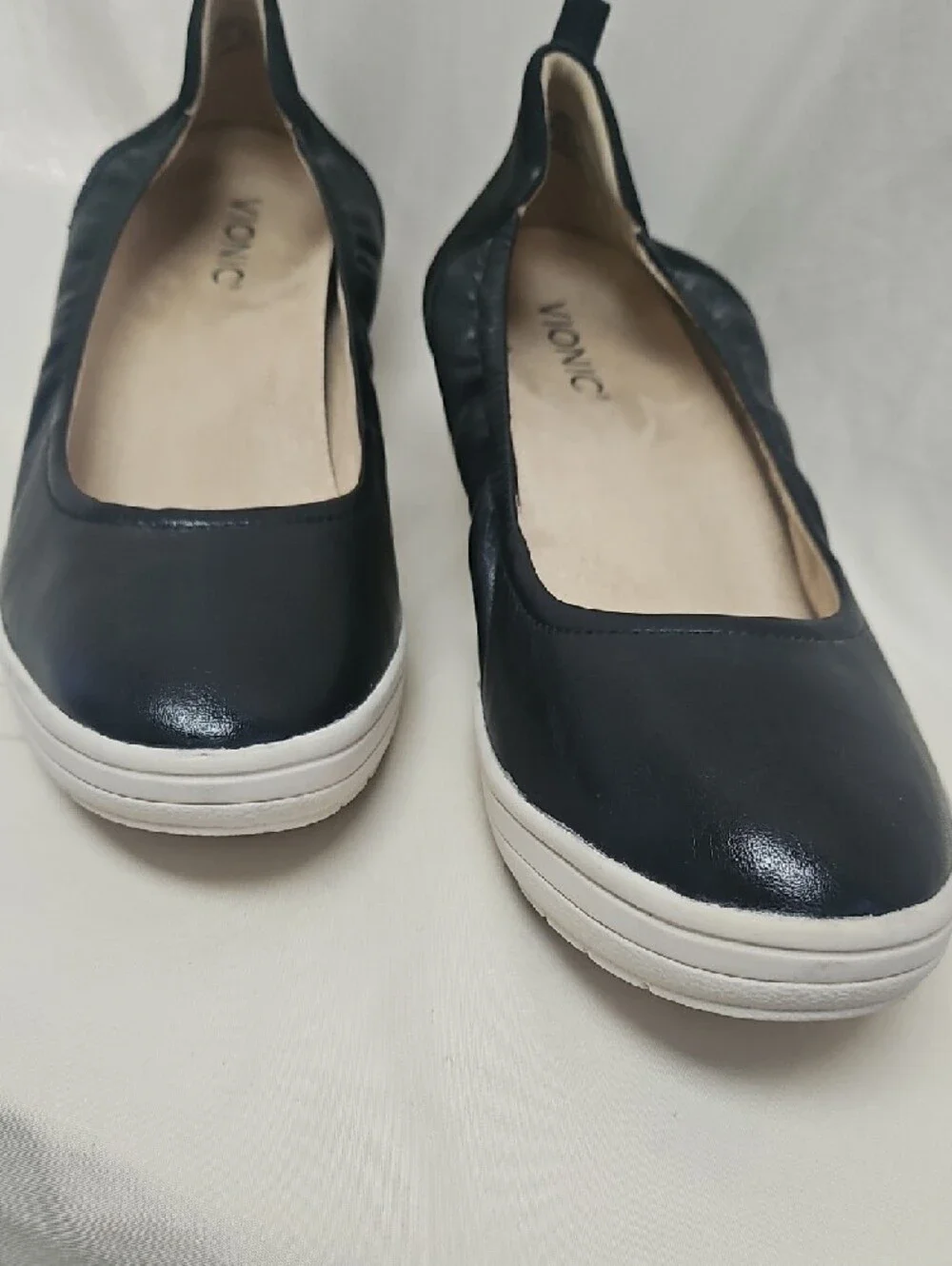 Vionic Jacey Black Leather Slip On Wedge Shoes Comfort Orthotic Size 11